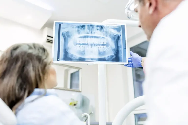 Digital x-rays dental technology at Summit Dental Studio in Lee's Summit, MO.